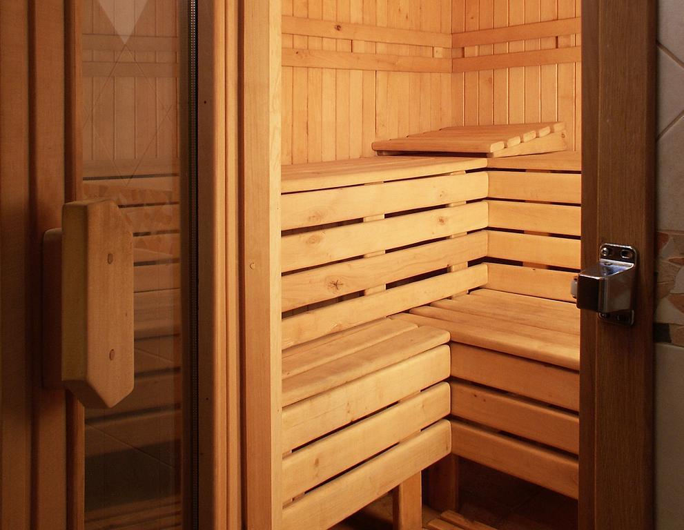 Economy Room In Hotel Eney Lviv Chambre photo